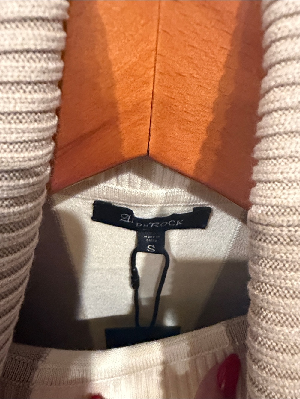 Alp N Rock Black and Beige Cream 'Ski' Turtleneck Sweater - Picture 4 of 8